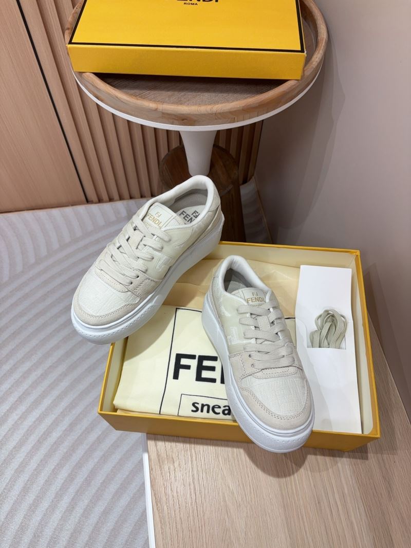 Fendi Low Shoes